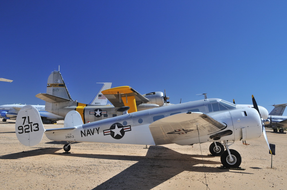 BEECHCRAFT UC-45J EXPEDITOR