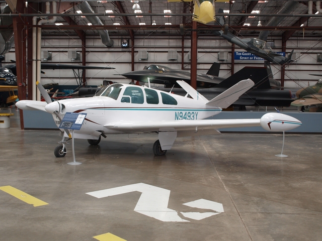 BEECHCRAFT N-35 BONANZA